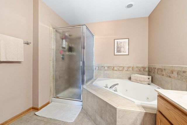 10711 Canterbury Drive, Mokena, IL 60448
