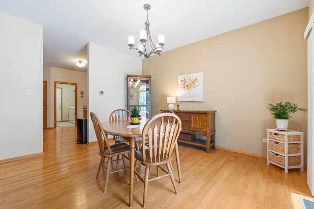 10711 Canterbury Drive, Mokena, IL 60448