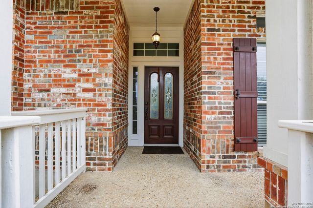 527 Mesa Rdg, San Antonio, TX 78258