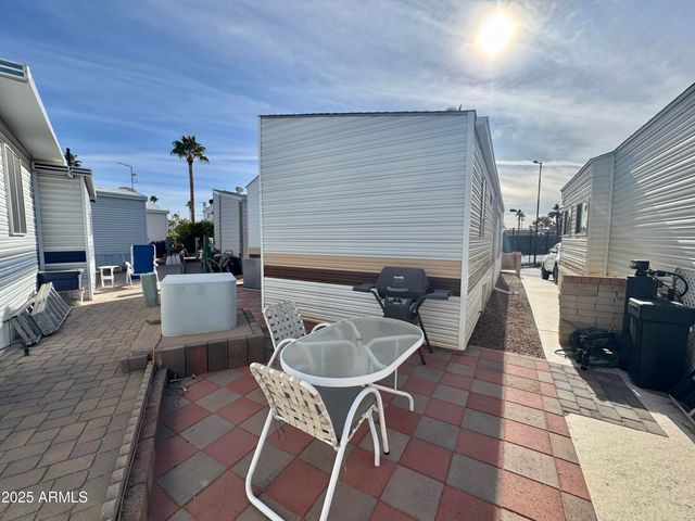 2358 S Pomo Avenue, Apache Junction, AZ 85119