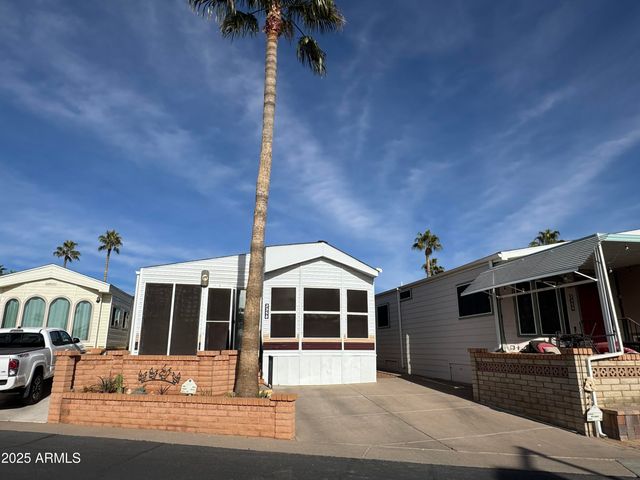 2358 S Pomo Avenue, Apache Junction, AZ 85119