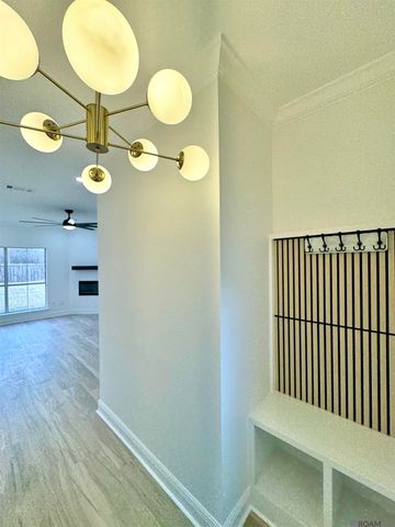 9919 Glerma Dr, Baton Rouge, LA 70810