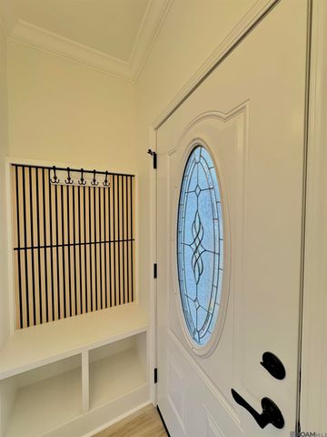 9919 Glerma Dr, Baton Rouge, LA 70810