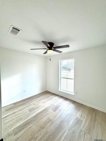 9919 Glerma Dr, Baton Rouge, LA 70810