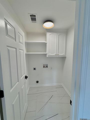 9919 Glerma Dr, Baton Rouge, LA 70810