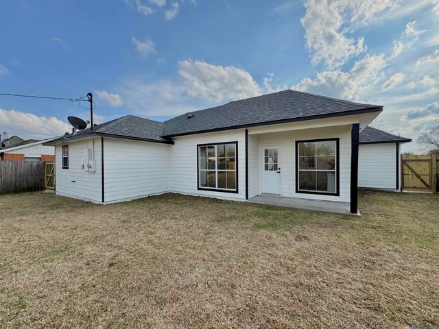 9919 Glerma Dr, Baton Rouge, LA 70810