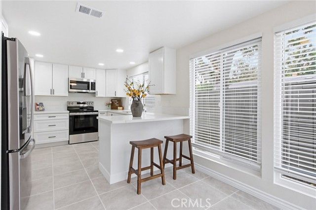 1680 Via Brisa Del Lago, San Marcos, CA 92078