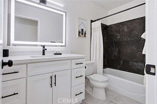 1680 Via Brisa Del Lago, San Marcos, CA 92078