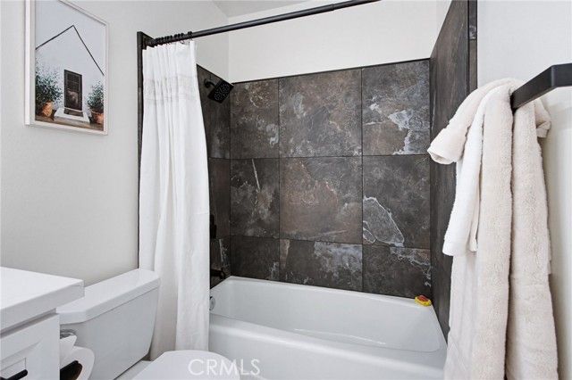 1680 Via Brisa Del Lago, San Marcos, CA 92078