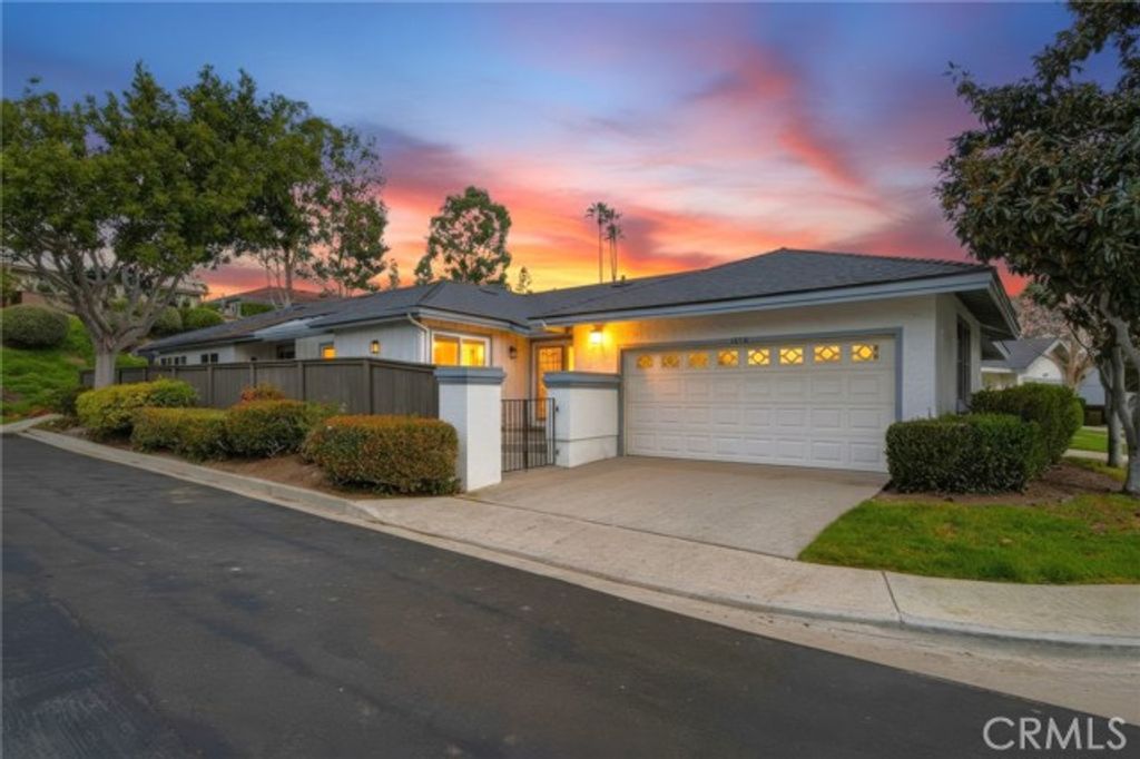 1680 Via Brisa Del Lago, San Marcos, CA 92078