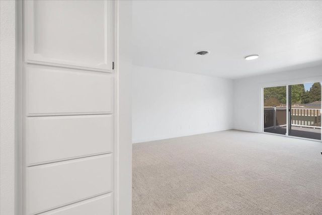 1571 Coats Dr, Yuba City, CA 95993