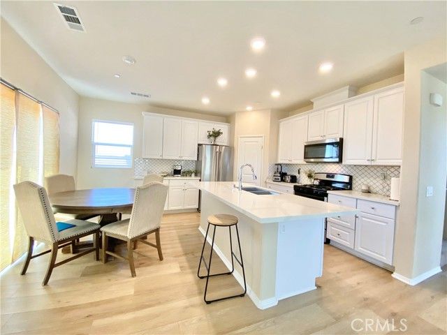 12952 Claremore Street, Victorville, CA 92392