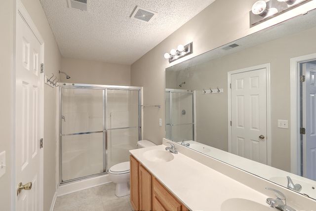 8074 Shadow Oak Drive, North Charleston, SC 29406