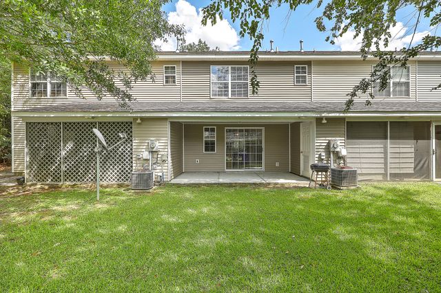 8074 Shadow Oak Drive, North Charleston, SC 29406