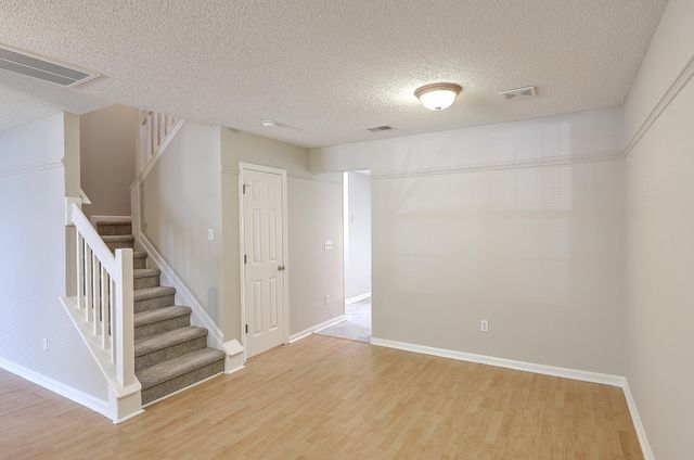 8074 Shadow Oak Drive, North Charleston, SC 29406