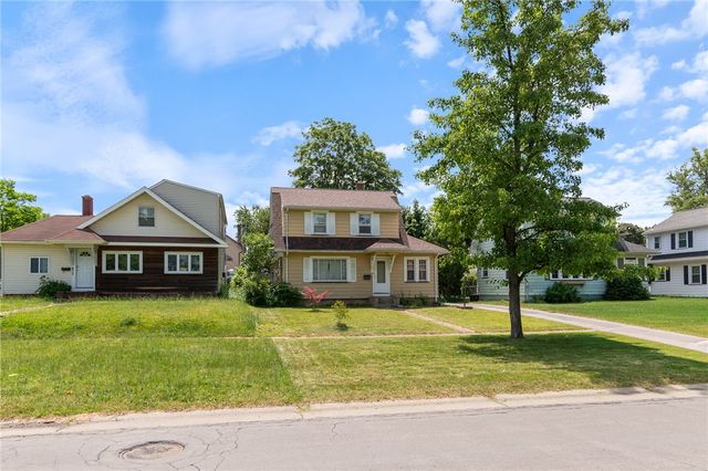 481 Stonewood Avenue, Greece, NY 14616
