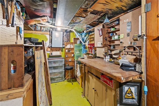 481 Stonewood Avenue, Greece, NY 14616