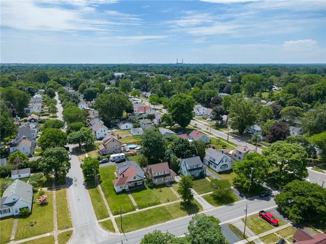 481 Stonewood Avenue, Greece, NY 14616