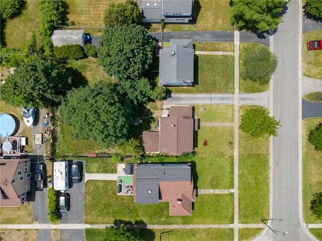 481 Stonewood Avenue, Greece, NY 14616
