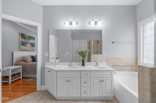 1132 Crystalwater Drive, Fuquay Varina, NC 27526