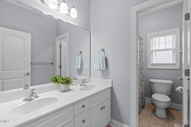 1132 Crystalwater Drive, Fuquay Varina, NC 27526