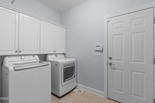 1132 Crystalwater Drive, Fuquay Varina, NC 27526