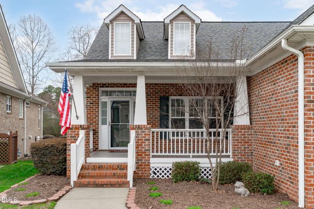 1132 Crystalwater Drive, Fuquay Varina, NC 27526