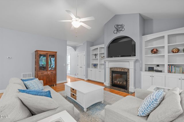 1132 Crystalwater Drive, Fuquay Varina, NC 27526