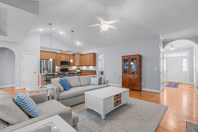 1132 Crystalwater Drive, Fuquay Varina, NC 27526