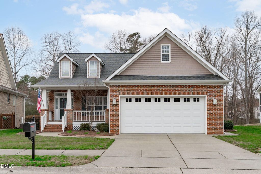 1132 Crystalwater Drive, Fuquay Varina, NC 27526