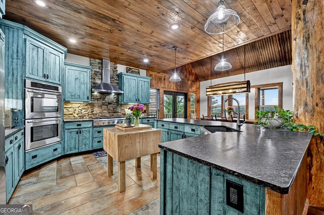 785 Wehunt Road, Blue Ridge, GA 30513