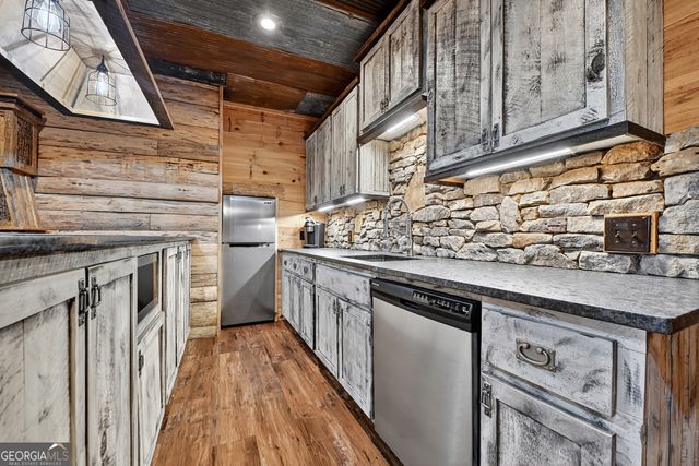 785 Wehunt Road, Blue Ridge, GA 30513