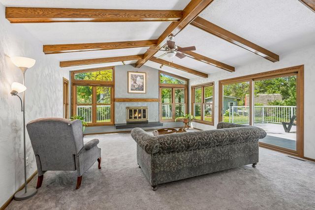 2350 Wells Wood Curve, Bloomington, MN 55431