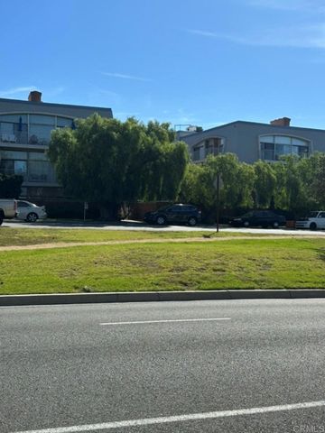 2306 Palos Verdes Drive W 302, Palos Verdes Estates, CA 92074