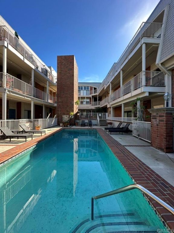 2306 Palos Verdes Drive W 302, Palos Verdes Estates, CA 92074