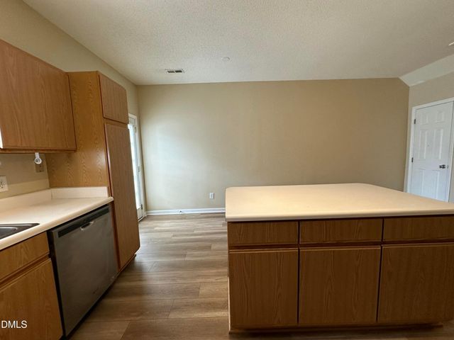 312 Commons Drive, Holly Springs, NC 27540