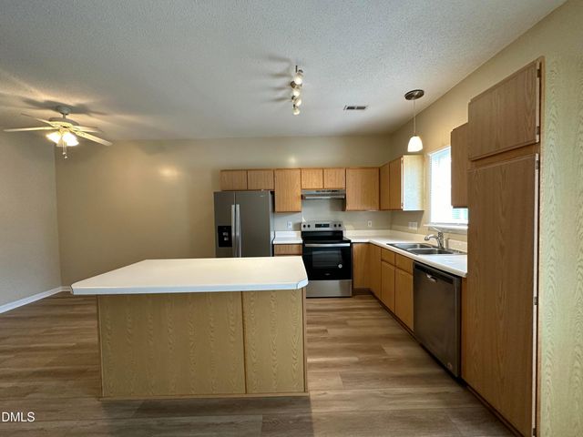 312 Commons Drive, Holly Springs, NC 27540