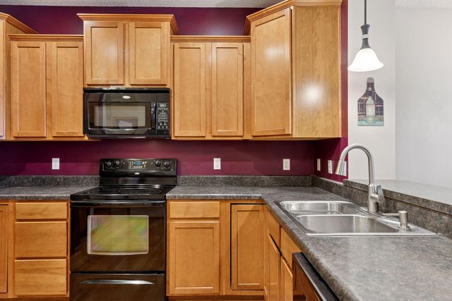 9536 Scott Circle N, Brooklyn Park, MN 55443