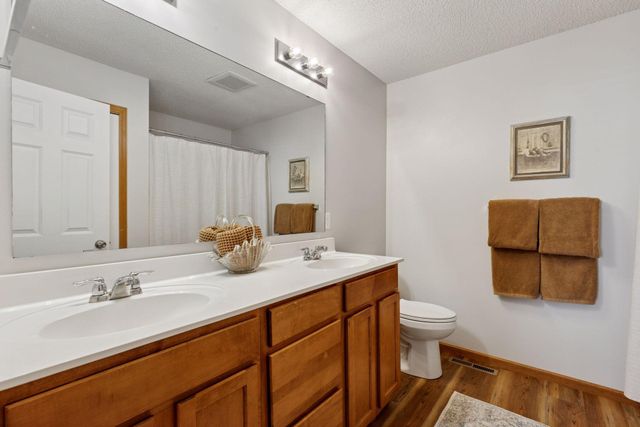 9536 Scott Circle N, Brooklyn Park, MN 55443