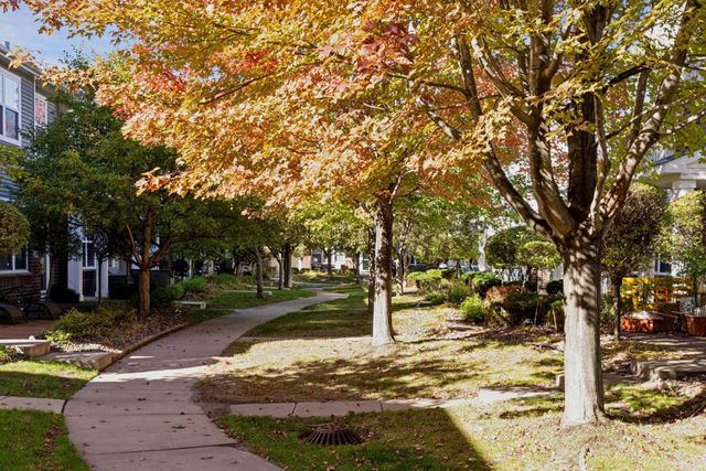 9536 Scott Circle N, Brooklyn Park, MN 55443