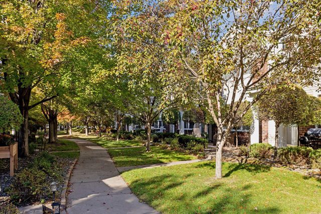 9536 Scott Circle N, Brooklyn Park, MN 55443