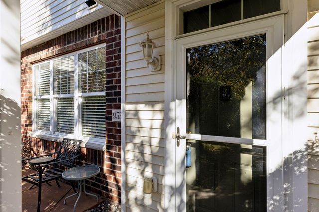 9536 Scott Circle N, Brooklyn Park, MN 55443