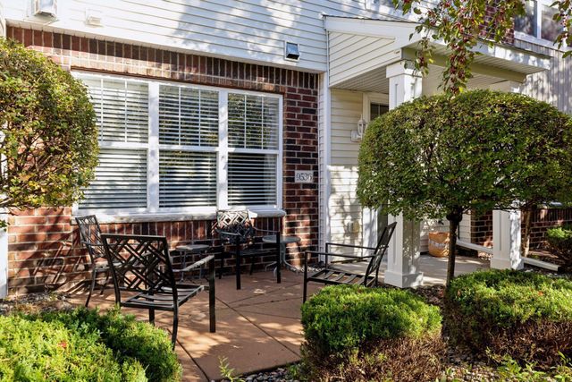 9536 Scott Circle N, Brooklyn Park, MN 55443