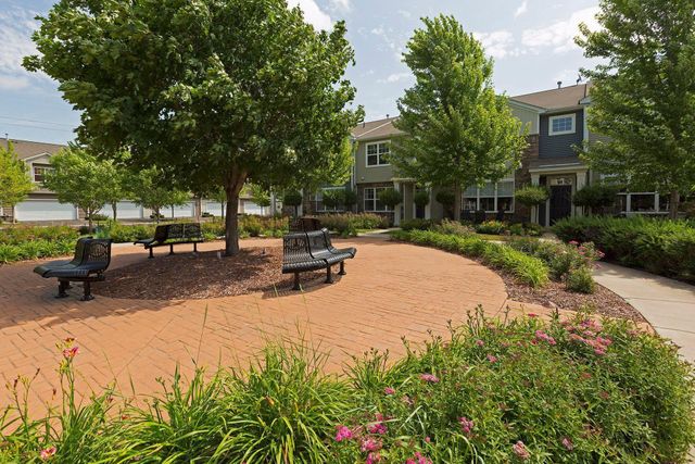 9536 Scott Circle N, Brooklyn Park, MN 55443