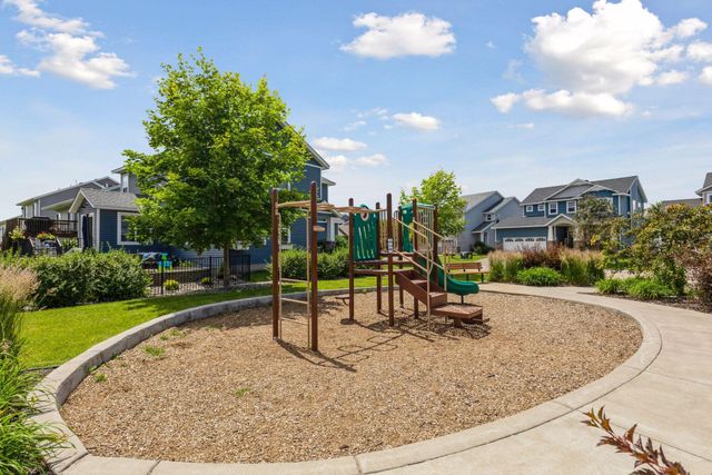 9536 Scott Circle N, Brooklyn Park, MN 55443