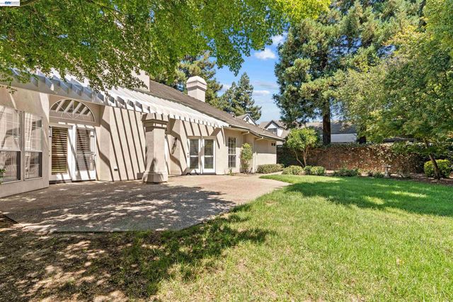 4713 Longcove Dr, Stockton, CA 95219