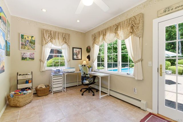 1 Regal Court, Saint James, NY 11780