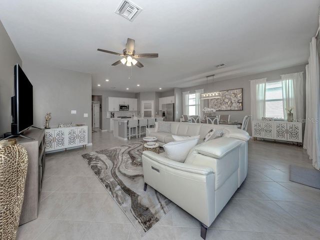 11450 BURGUNDY DRIVE, Venice, FL 34293