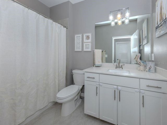 11450 BURGUNDY DRIVE, Venice, FL 34293