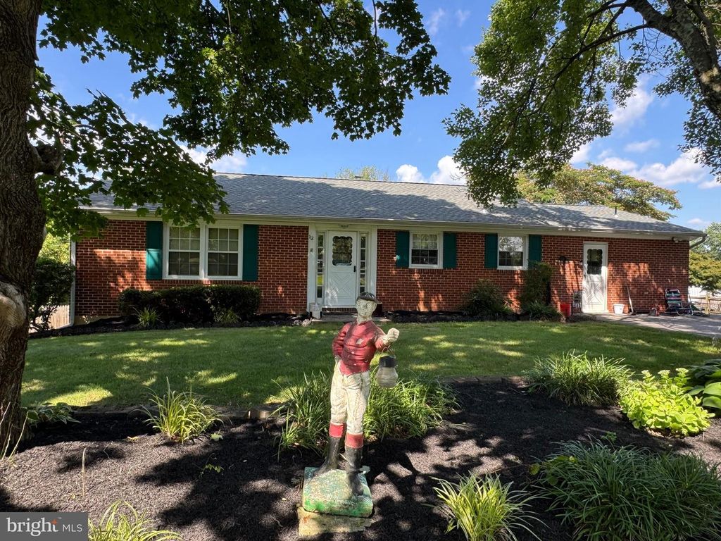 112 E NICODEMUS RD, Westminster, MD 21157